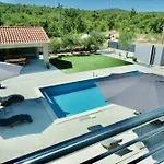 Mario - With Pool