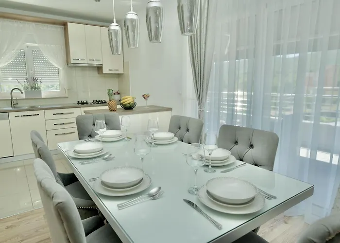 Apartamento Mario - With Pool Primorski Dolac